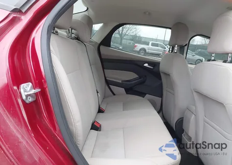 2015 Ford Focus Se из США, поврежденный, VIN 1FADP3F2XFL381389